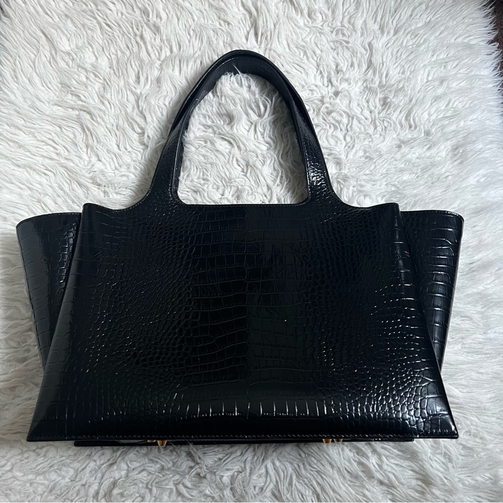The Curated Classic Tote Black Mock Croc Leather